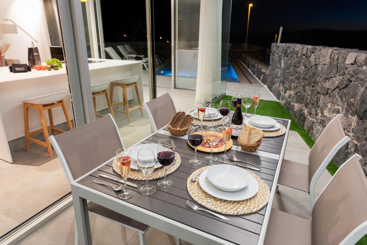 Karat Villa Ibardin Rokabella Адехе Екстериор снимка